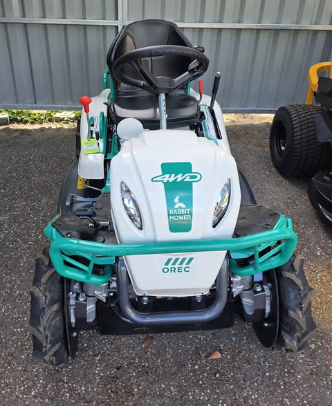 Orec Rabbit RM 982F 4-WD Ride-on Brushcutter
